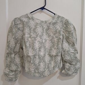 Olivaceous Sage Green Floral Puff-Sleeve Top